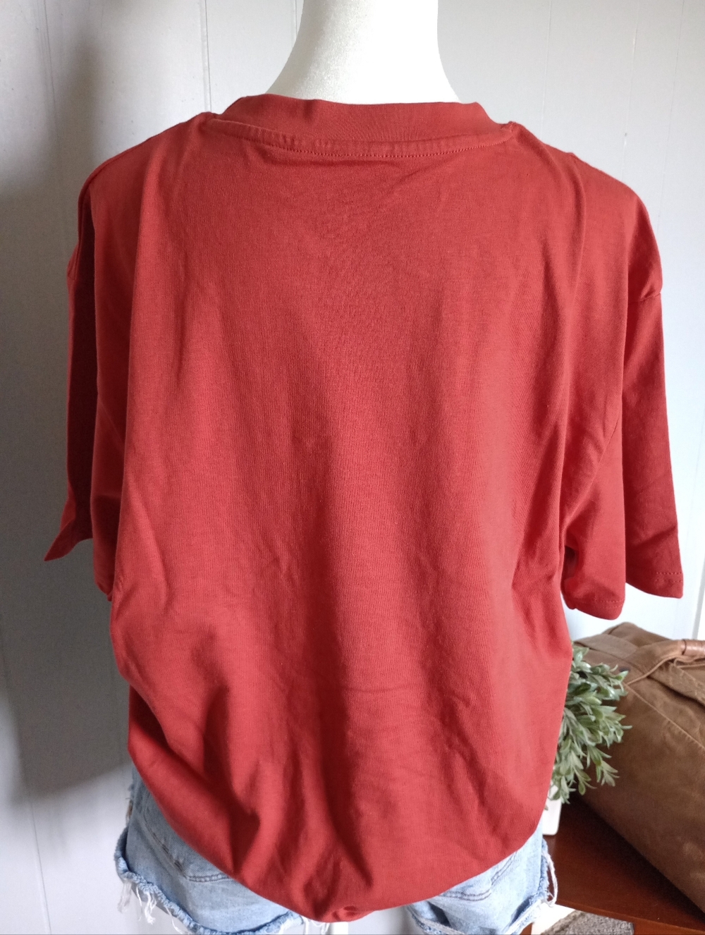 NWT Red 'Farm Mama' Graphic T-Shirt 100% Cotton - Picture 3 of 8
